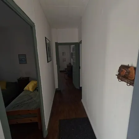 Pour 6 Personnes Au Vigeant *